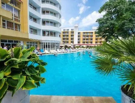 Sun Palace فندق