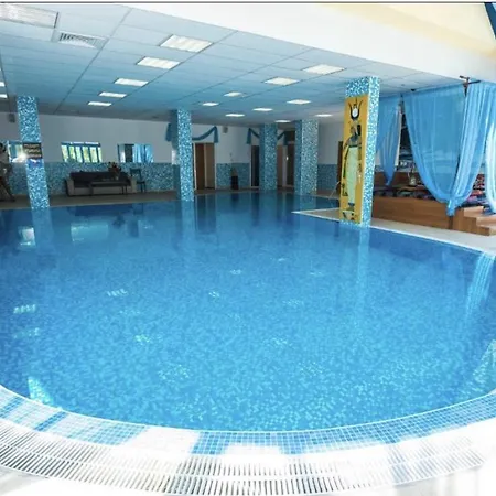 Sun Palace